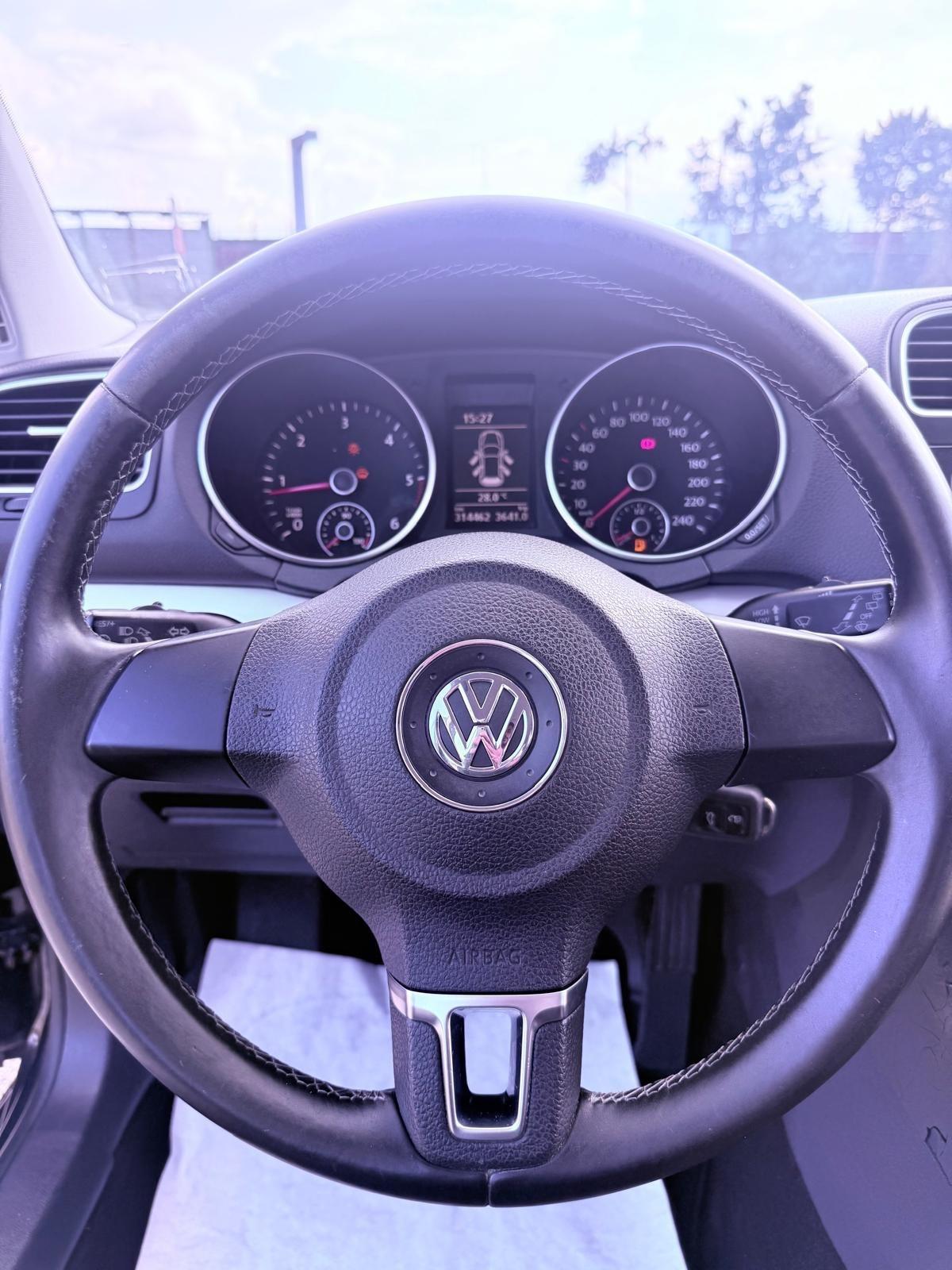 Volkswagen Golf 1.6 TDI DPF 5p. Comfortline