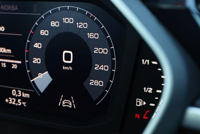 AUDI Q3 35 TDI S tronic