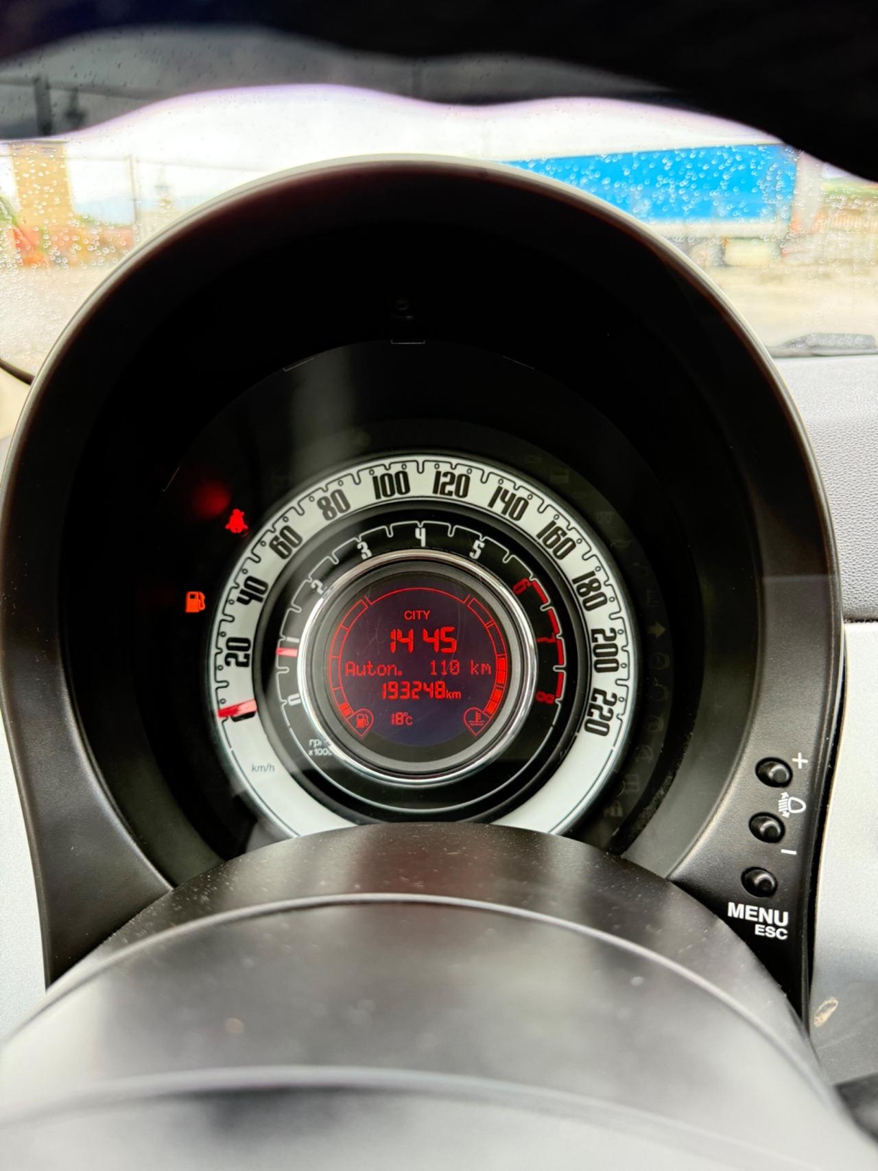 Fiat 500 1.2 Lounge