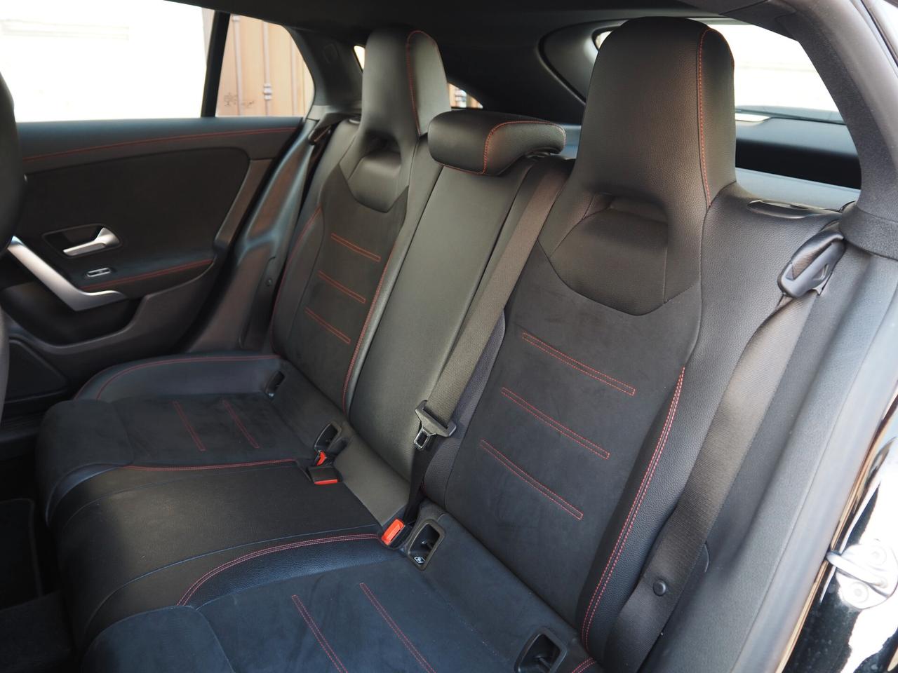 Mercedes-benz CLA 200 d Automatic Premium Shooting Brake