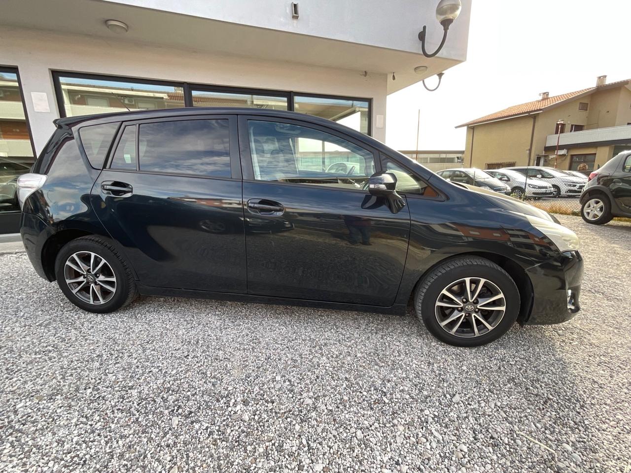Toyota Verso 1.6 D-4D Style 7 posti