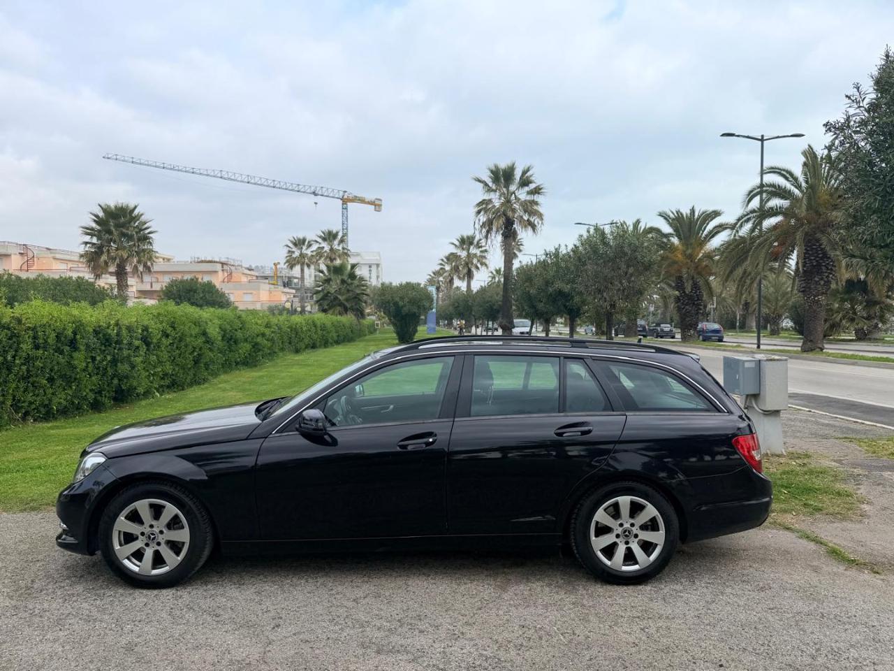 Mercedes C 220 CDI Elegance 4Matic Auto Station Wagon