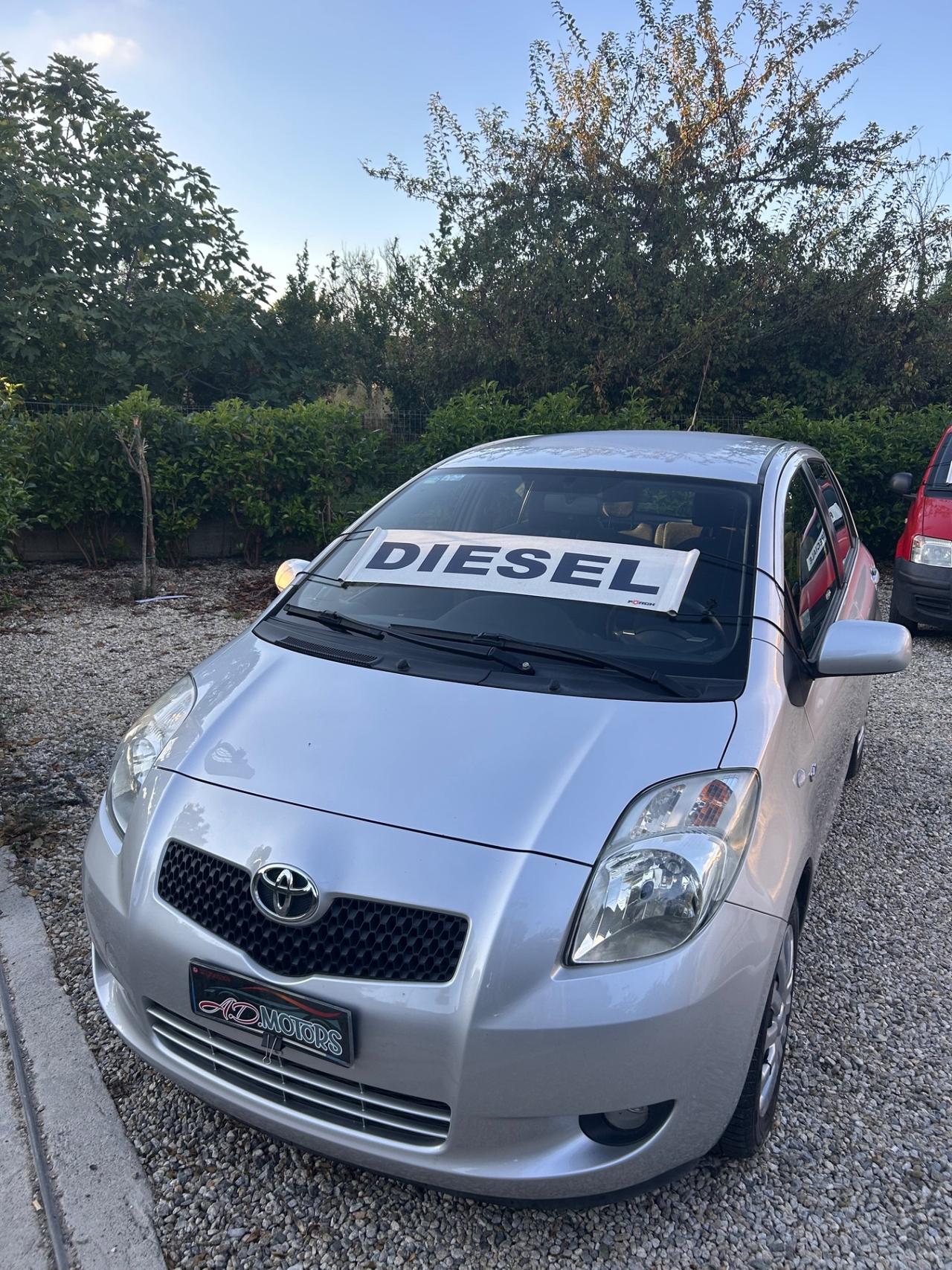 Toyota Yaris 1.4 D-4D 5 porte