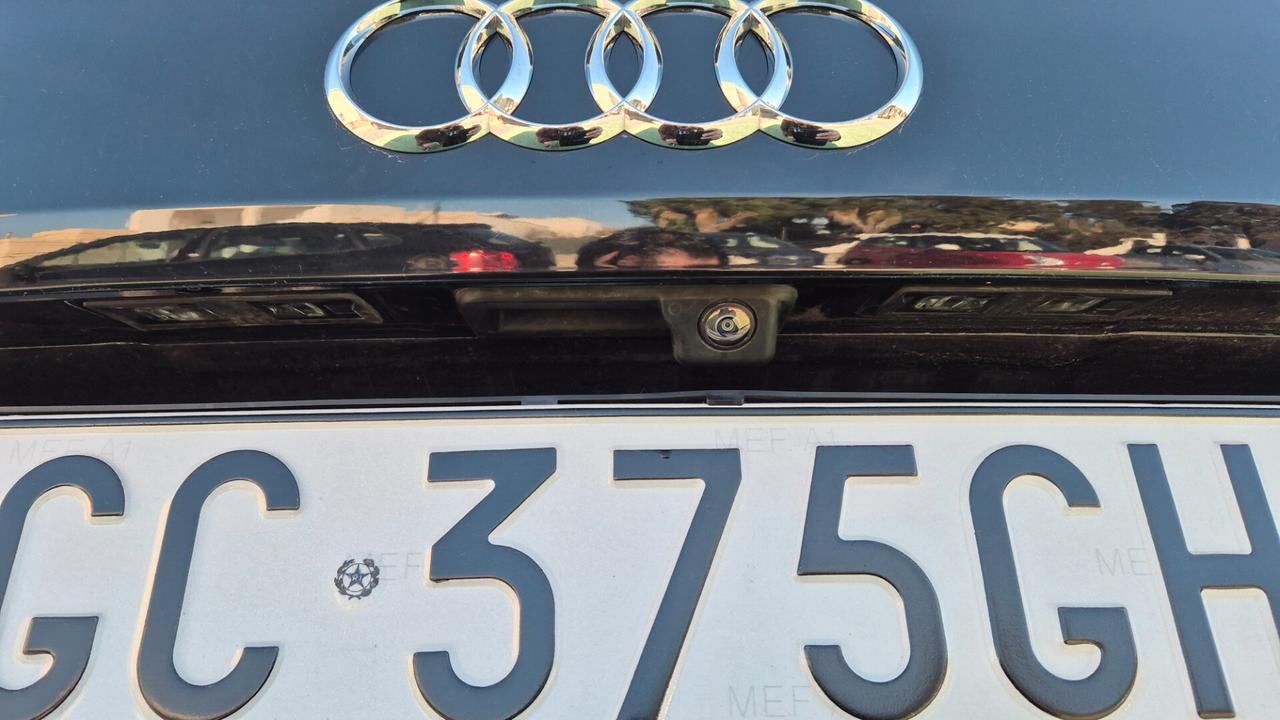 Audi Q2 35 TDI quattro S tronic Admired