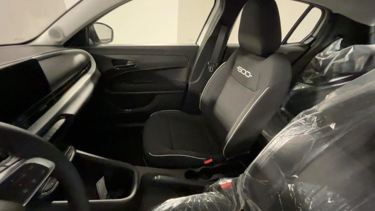 Fiat 600 Hybrid 100 CV DCT MHEV La Prima