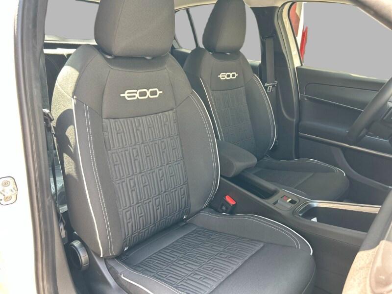 FIAT 600 (2023-->) 600 Hybrid 110 CV DCT MHEV S...