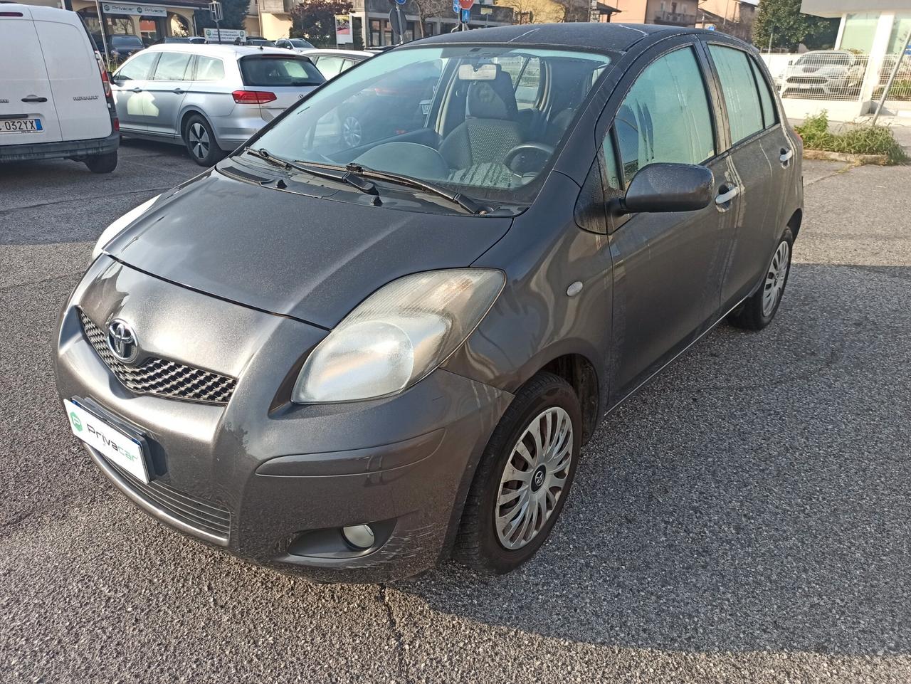 Toyota Yaris 1.0 5 porte