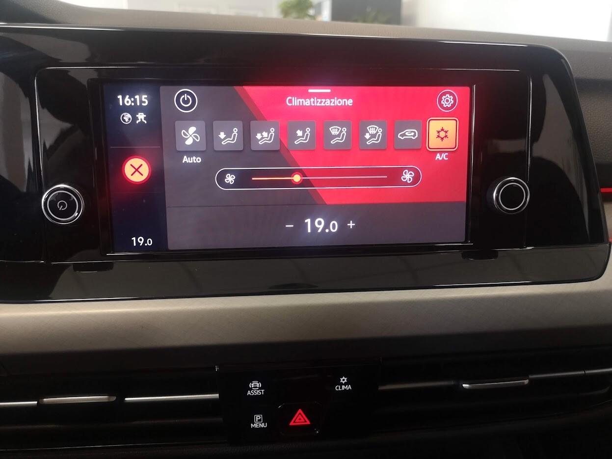 Volkswagen Golf 1.0 TSI EVO Life 110 CV