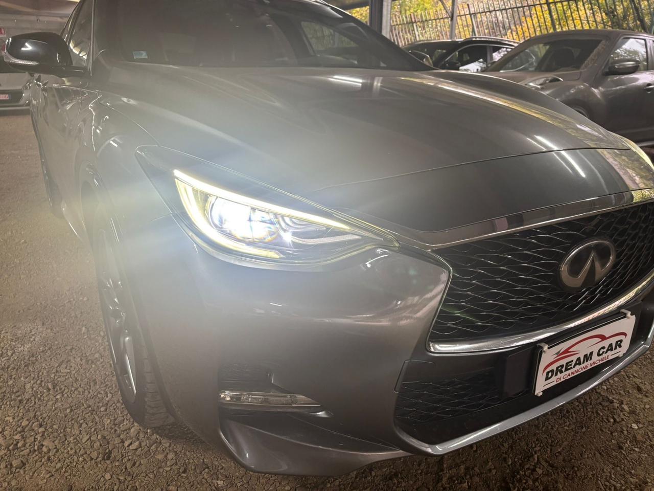 Infiniti Q30 1.5 diesel Sport