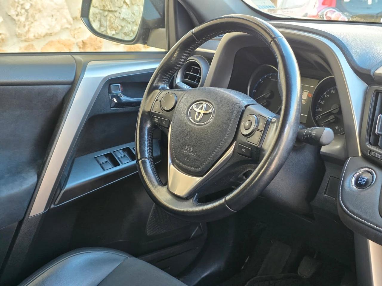 Toyota RAV 4 RAV4 2.0 D-4D 2WD Lounge