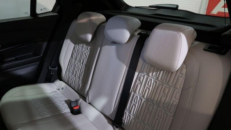 FIAT 600 600 1.2 hybrid La Prima 110cv auto