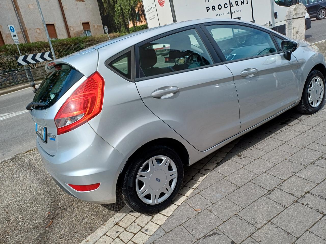Ford Fiesta 1.5 TDCi 75CV 5 porte