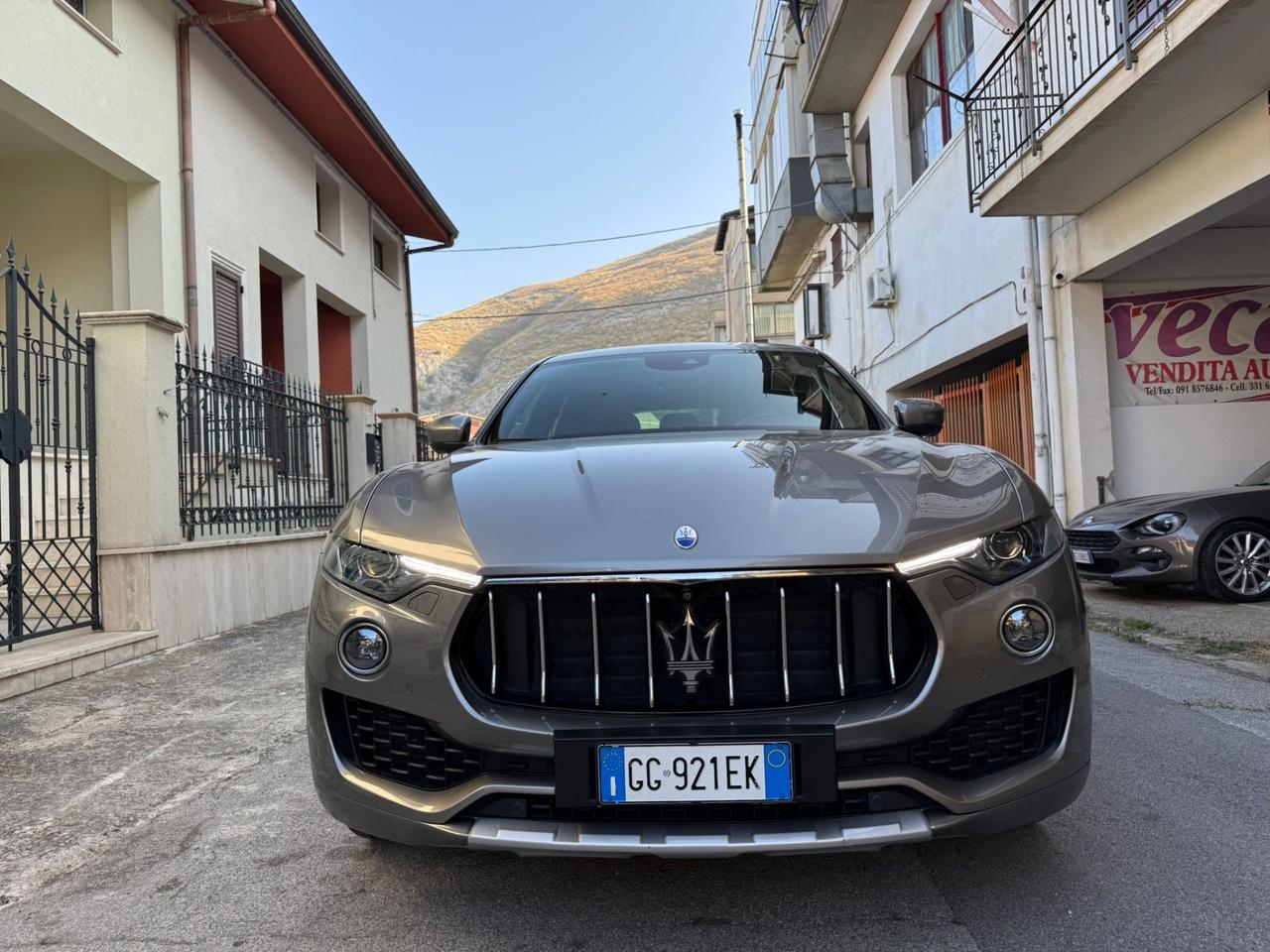 Maserati Levante V6 Diesel 275 CV AWD Granlusso