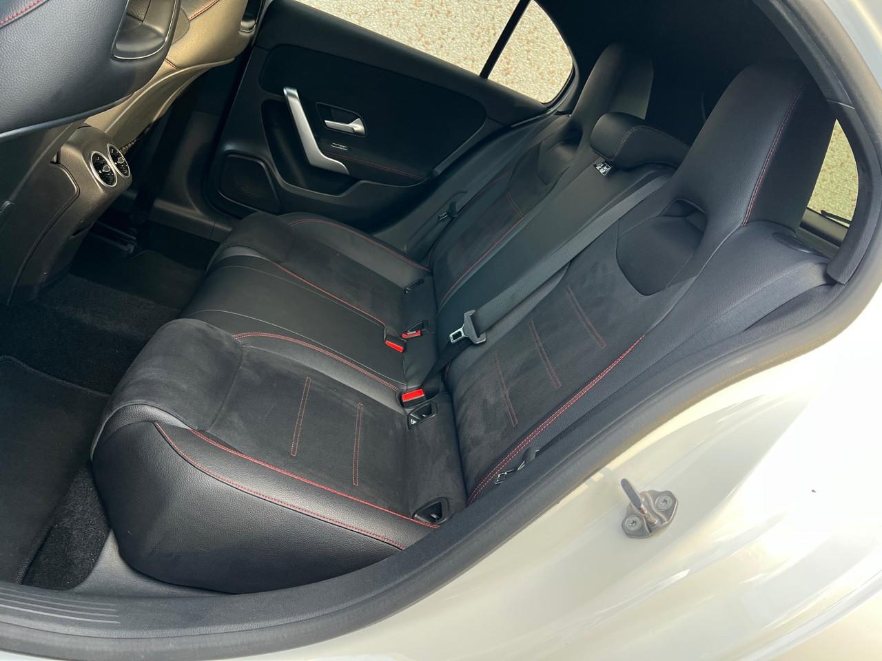 Mercedes A 180 D Premium AMG Line 7G-DCT