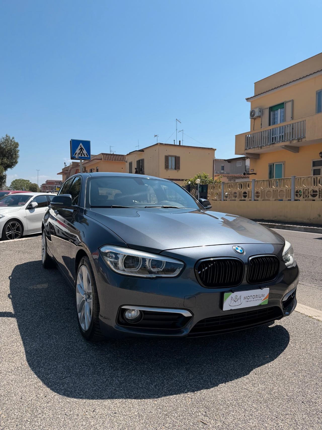 Bmw 116 116d 5p. Urban