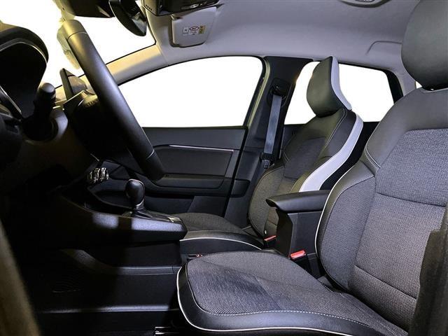 RENAULT Captur 1.6 E Tech hybrid Intens 145cv auto