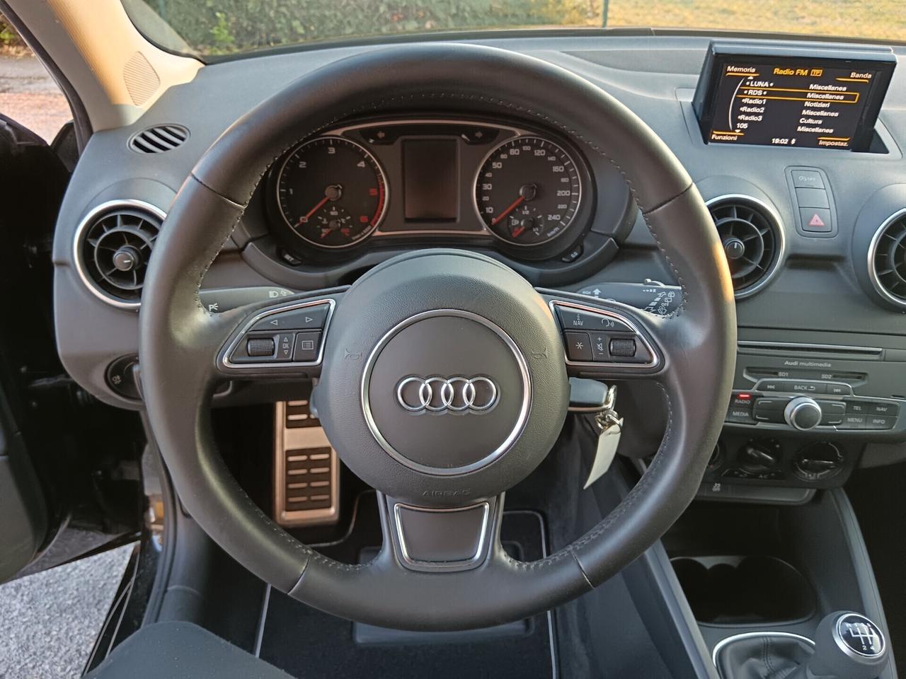 Audi A1 SPB 1.6 TDI 116CV METAL PLUS PROMO