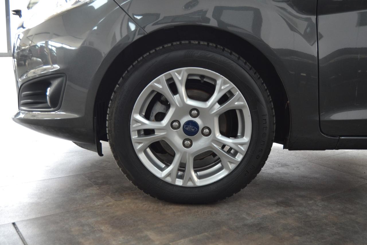 Ford Fiesta 1.5 TDCi 75CV 5P Titanium Navi/Xenon
