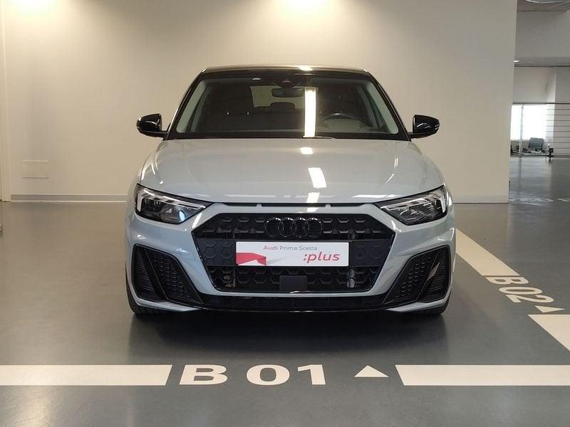 Audi A1 A1 Sportback 30 1.0 tfsi Identity Black 110cv s-tronic
