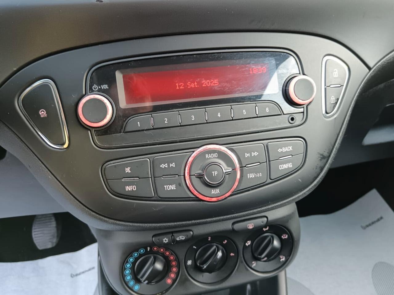 Corsa 1.2 benzina KM CERTIFICATI