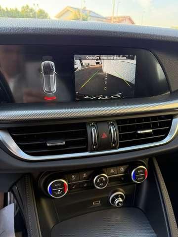 Alfa Romeo Stelvio KM ZERO 2.2 t Veloce Q4 210cv Autom. PROMO FIN