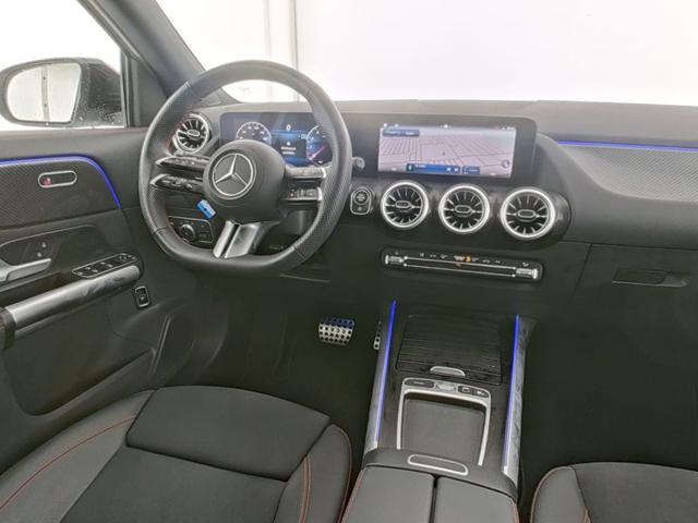 MERCEDES-BENZ GLA 180 Automatic AMG Line Advanced Plus