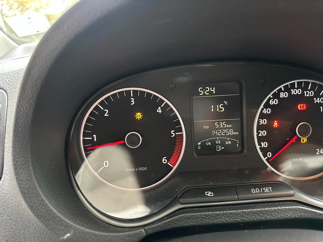 Volkswagen Polo 1.6 TDI Neopatentati (12 rate)