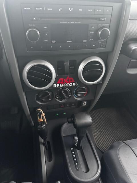 Jeep Wrangler 2.8 CRD Sahara Auto-GANCIO TRAINO