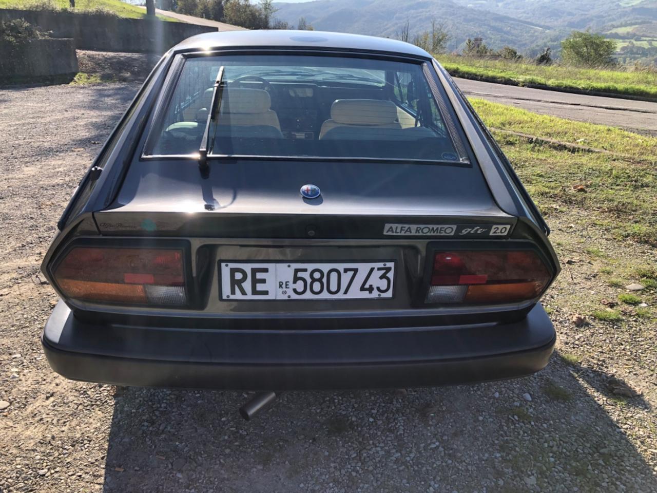 Alfa Romeo Alfetta GTV 2.0