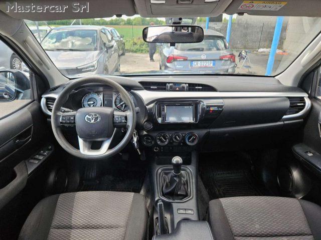 TOYOTA Hilux Hilux IV 2.4 d-4d double cab Comfort 4wd - GP836MH