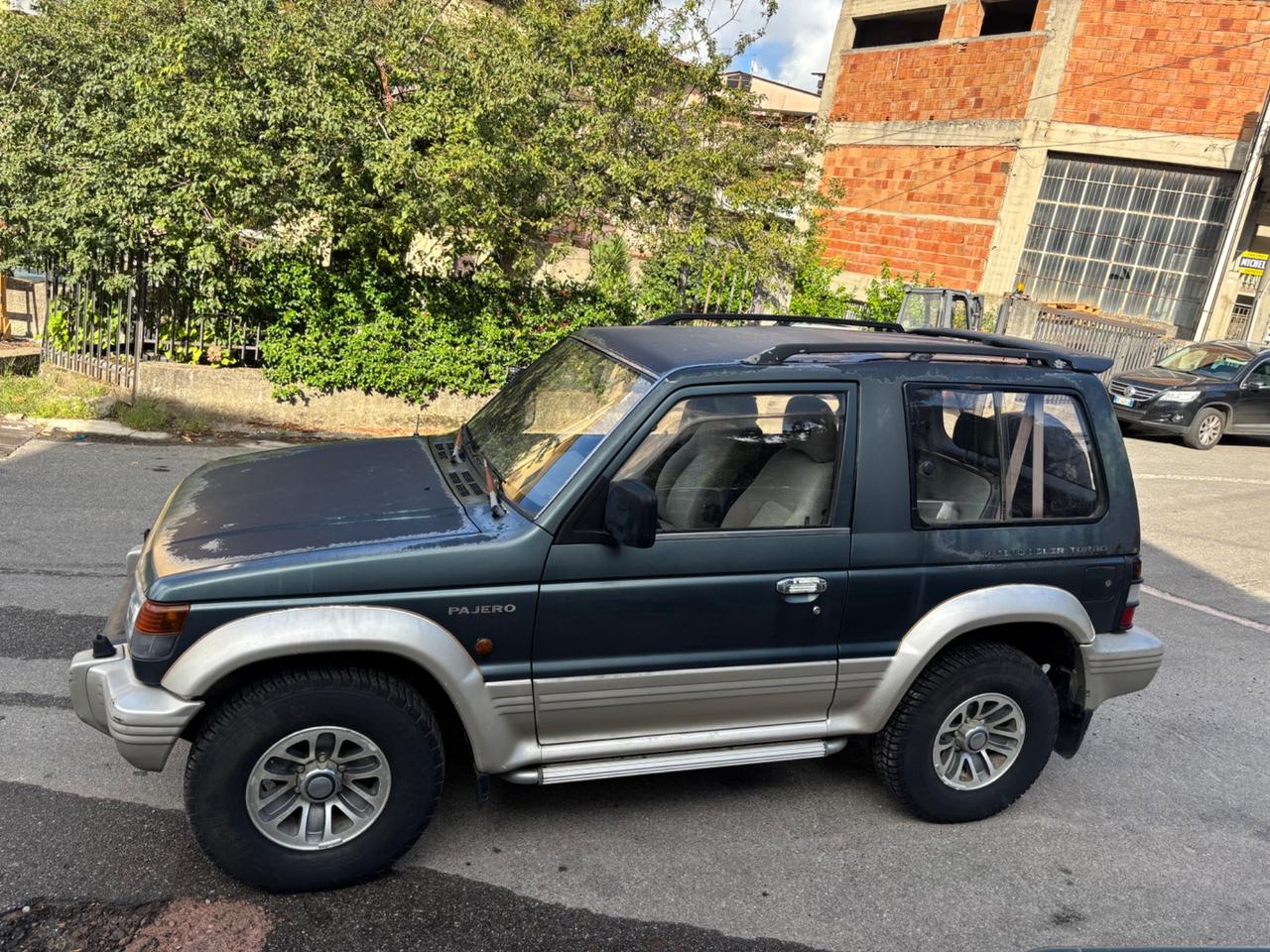 Mitsubishi Pajero 2.5 TDI Metal-top S. Select GLS