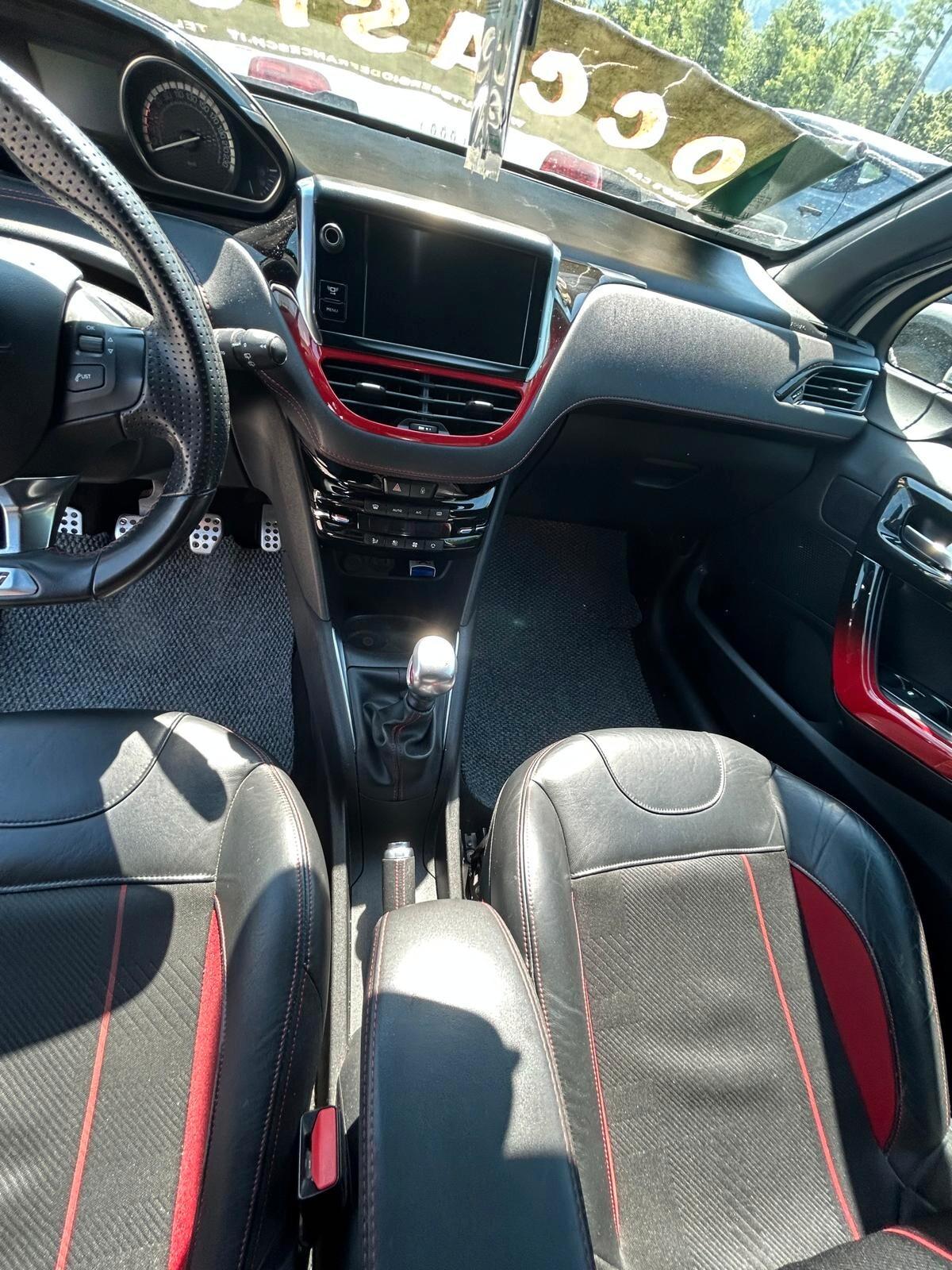 Peugeot 208 PureTech 82 5 porte Access