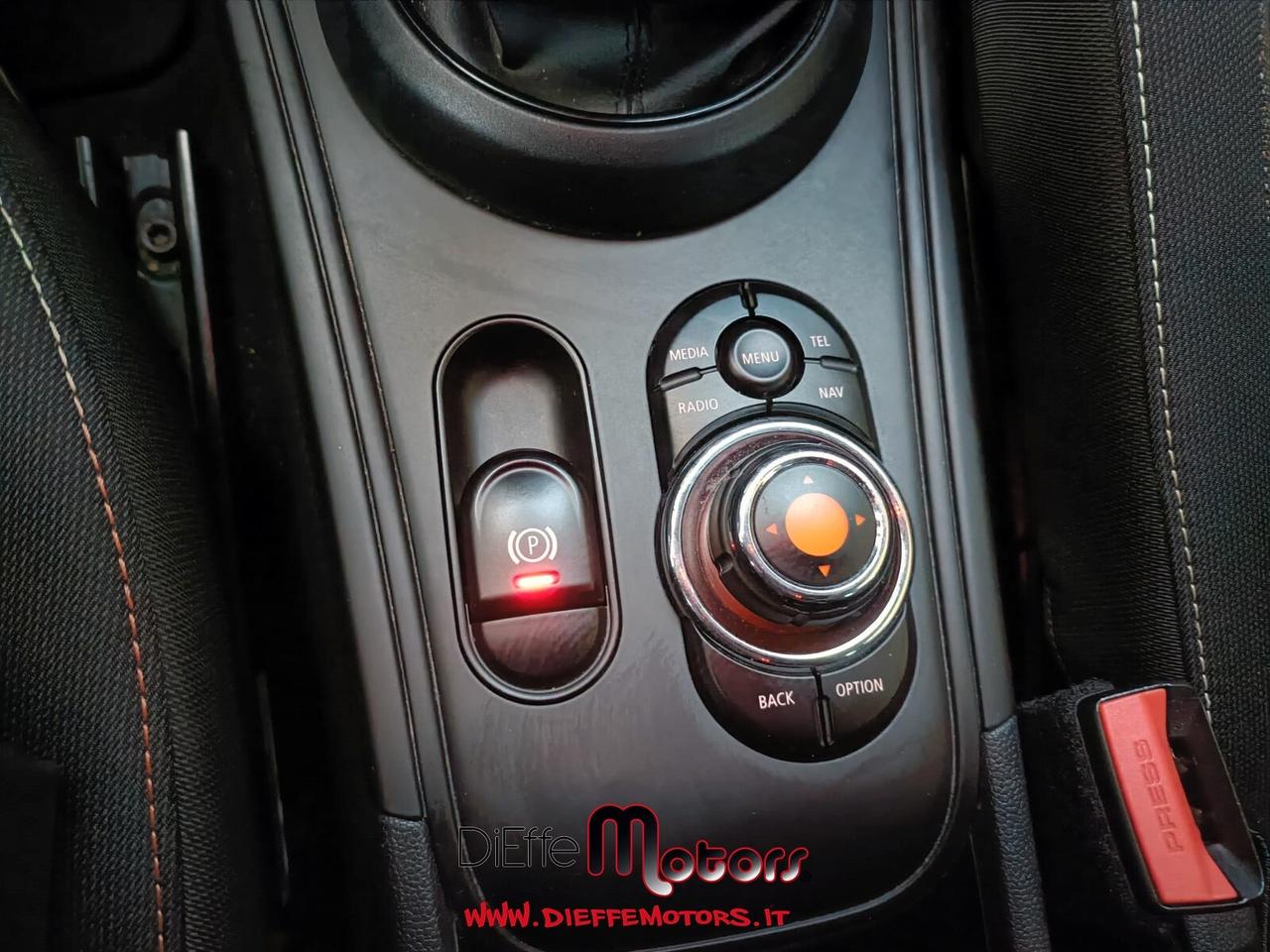 Mini Cooper D Countryman 2.0 ALL4