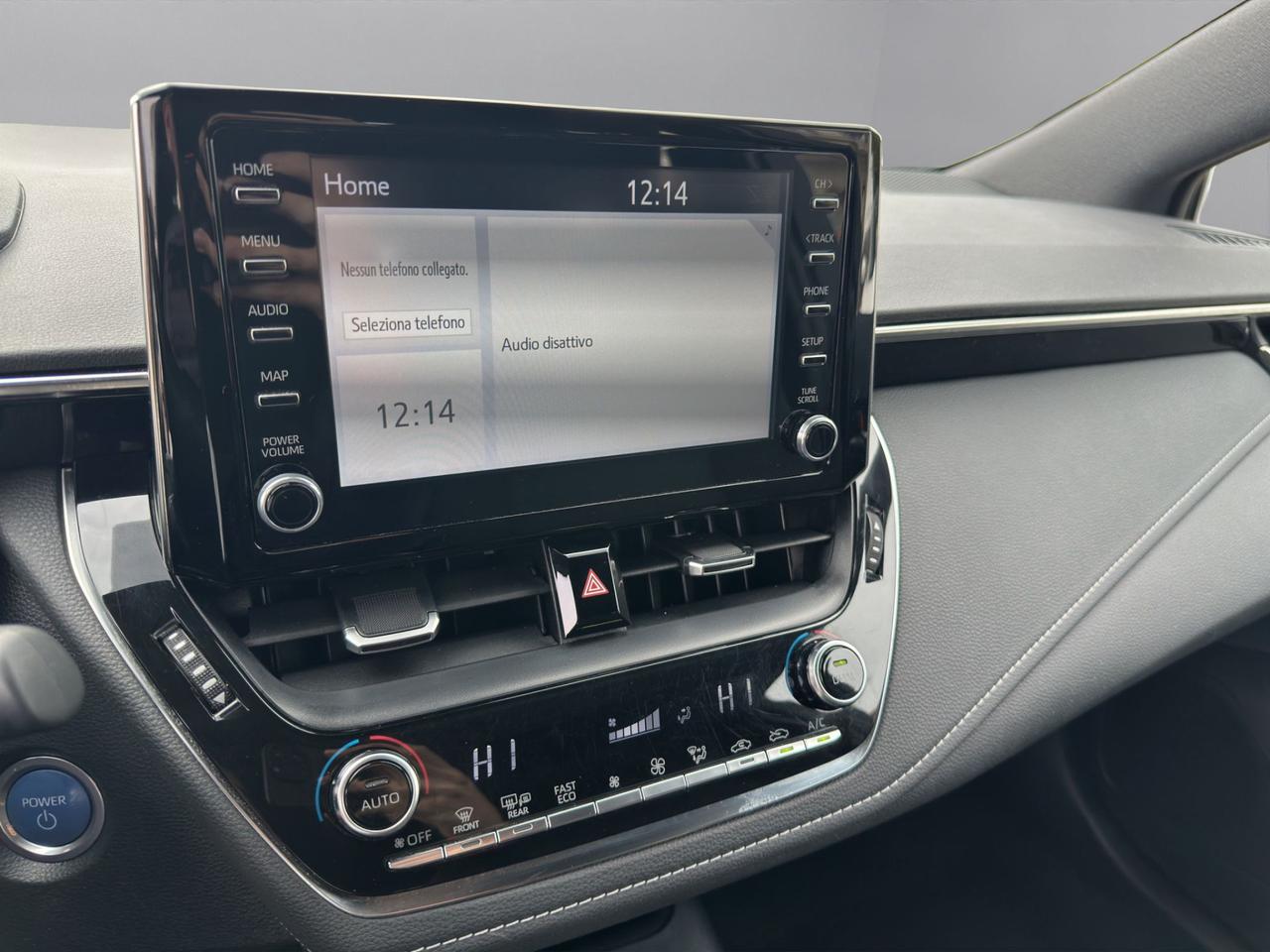 Toyota Corolla 1.8h Active cvt