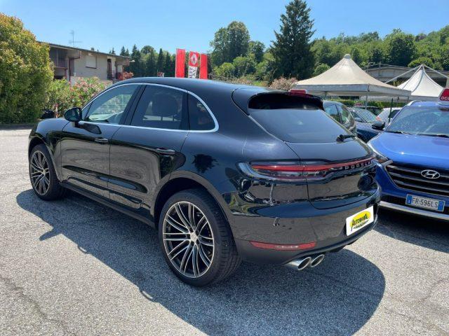 PORSCHE Macan 2.0