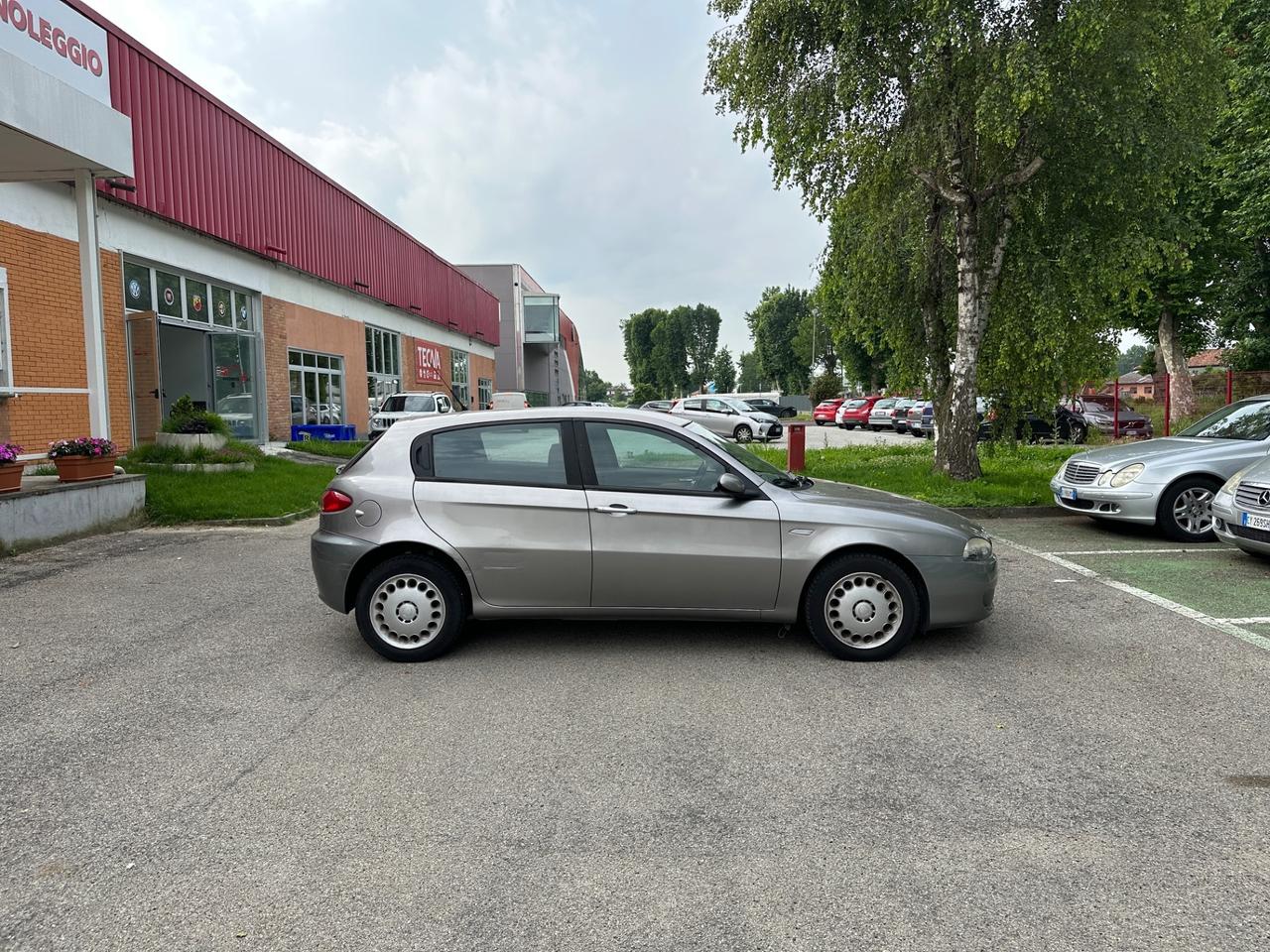 Alfa Romeo 147 1.6 16V TS (105) 5 porte Progression