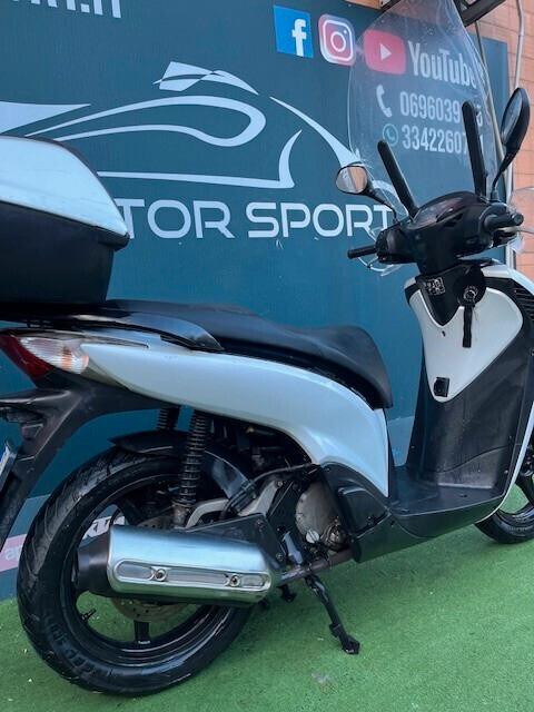 Honda SH 150 DOPPIO DISCO SPORT GARANZIA PERMUTE