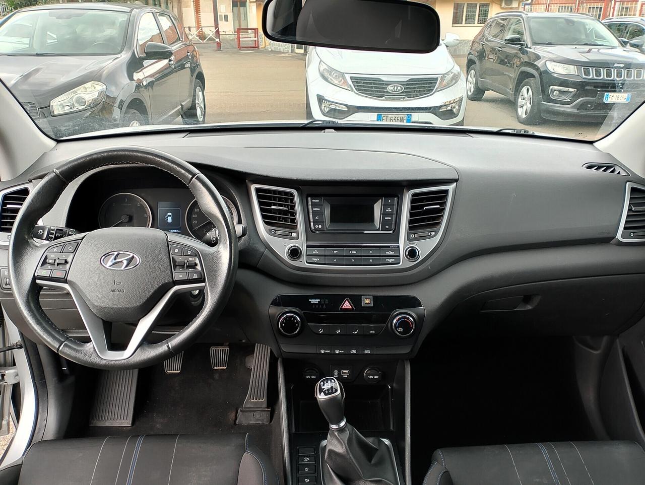 Hyundai Tucson 1.7crdi 115cv 2015