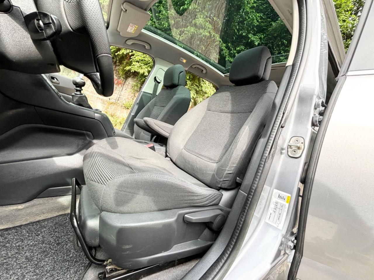 Peugeot 5008 2.0 HDi 150CV Allure