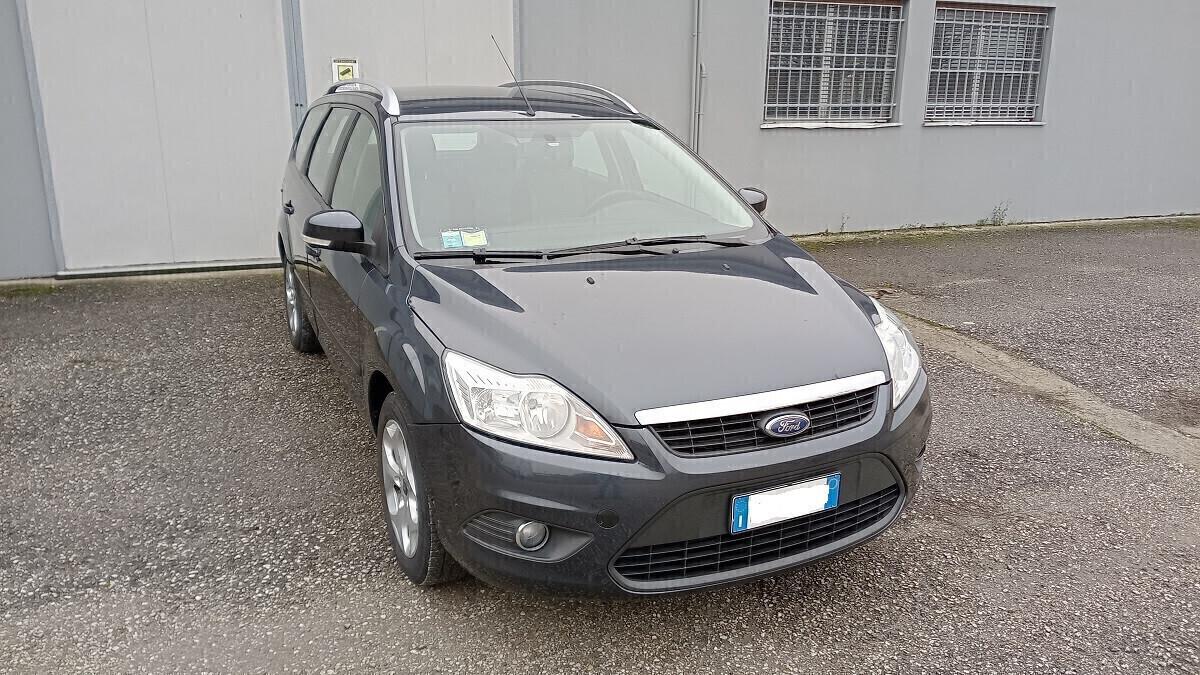 Ford Focus Style Wagon 2.0 Titanium -Gpl -