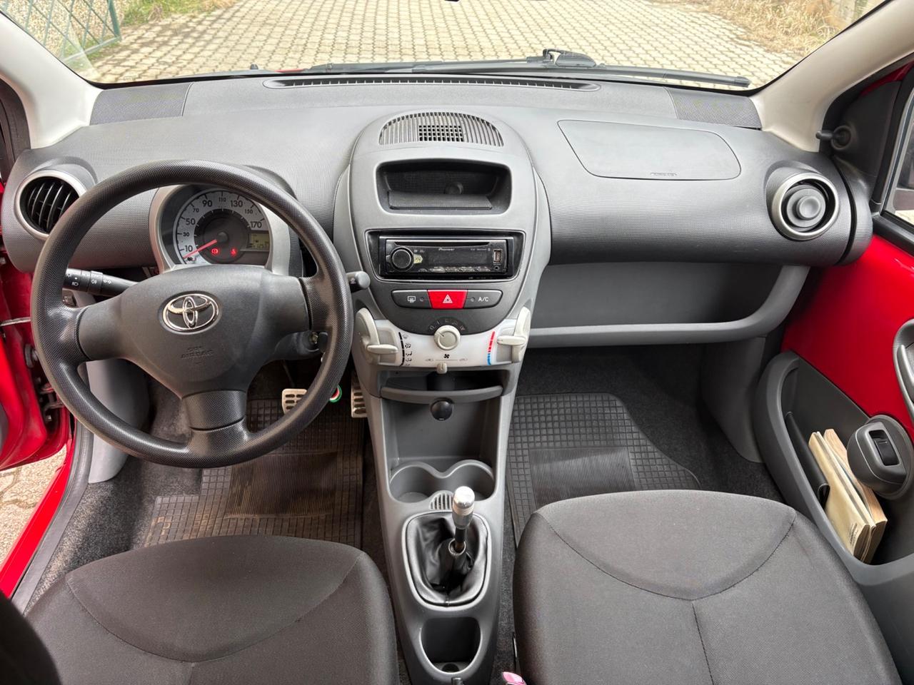 Toyota Aygo 1.0 12V VVT-i 3p -LEGGI BENE-