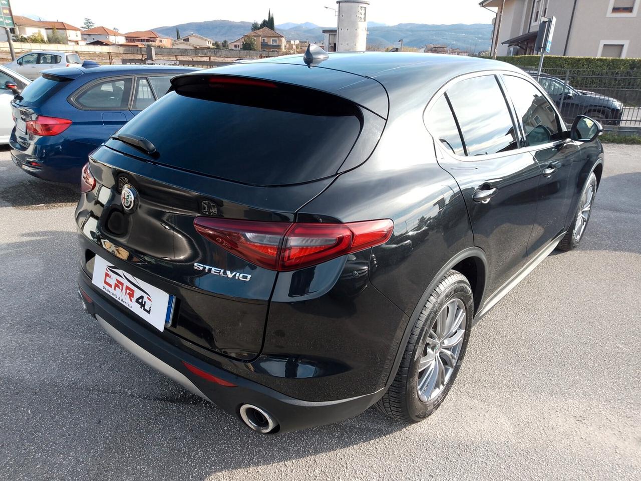 Alfa Romeo Stelvio 2.2 Turbodiesel 160 CV AT8