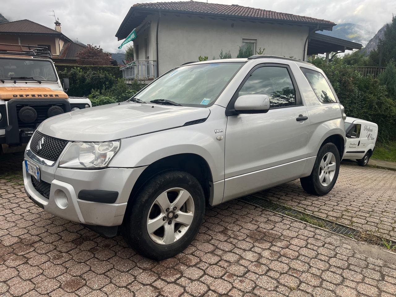 Suzuki Grand Vitara 1.9 DDiS 3 porte