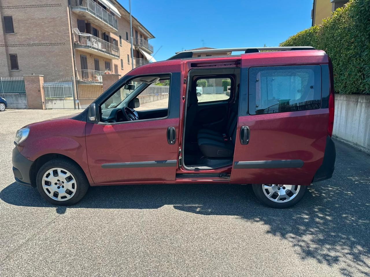 Fiat Doblo Doblò 1.4 T-Jet 16V Natural Power Lounge