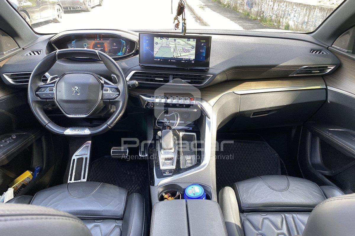 PEUGEOT 3008 Hybrid4 300 e-EAT8 GT Pack