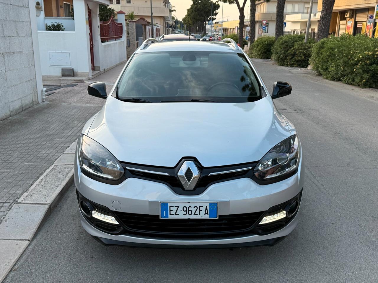 Renault Megane 1.5 dCi SporTour Limited NAVI 2015