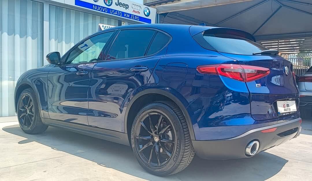 Stelvio italiana diesel 190 CV Q4 Executive 2021