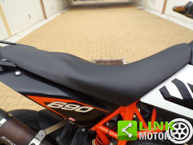 KTM 690 Duke R - Garanzia gratis con finanziamento!
