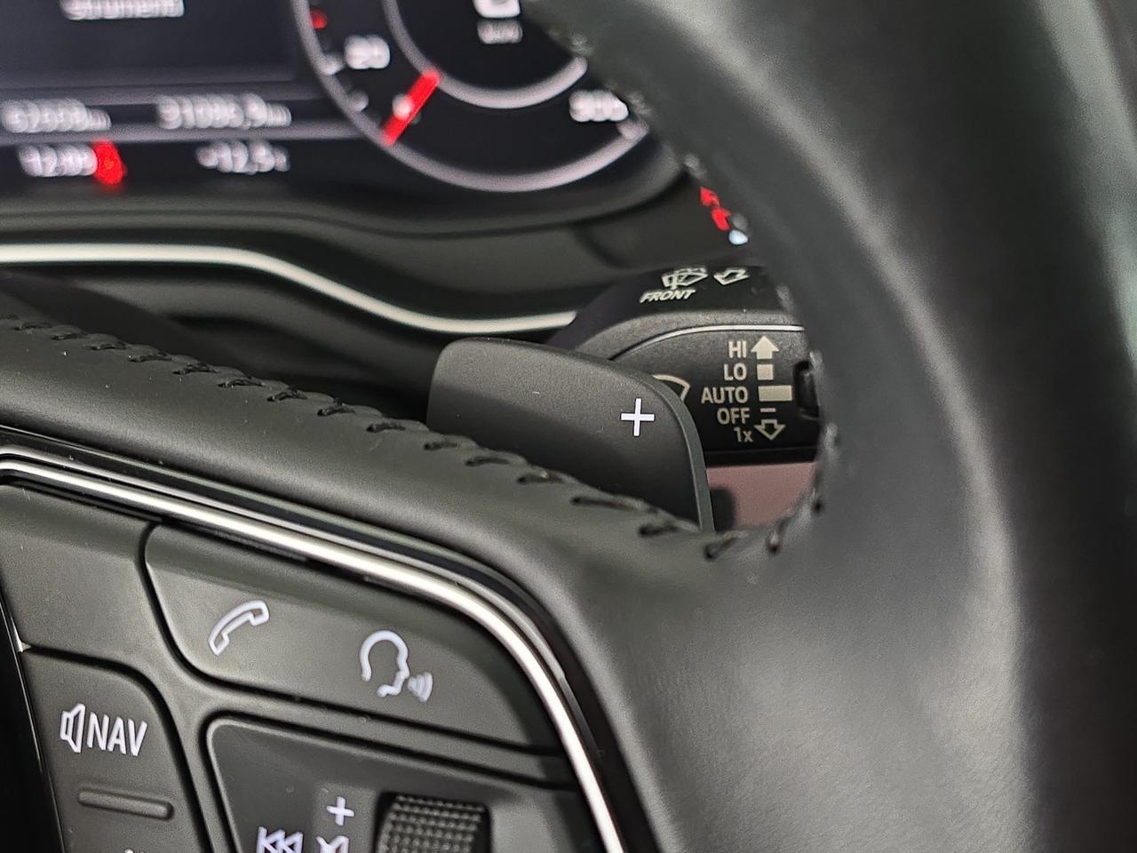 Audi A4 avant 35 2.0 tdi s line edition 150cv s-tronic