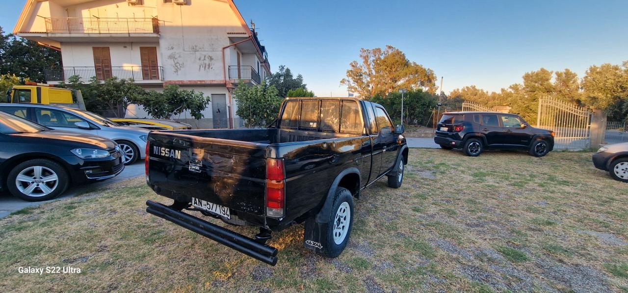Nissan King Cab 2.5 1992
